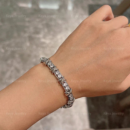 Exquisite Design S925 Sterling Bracelet for Women